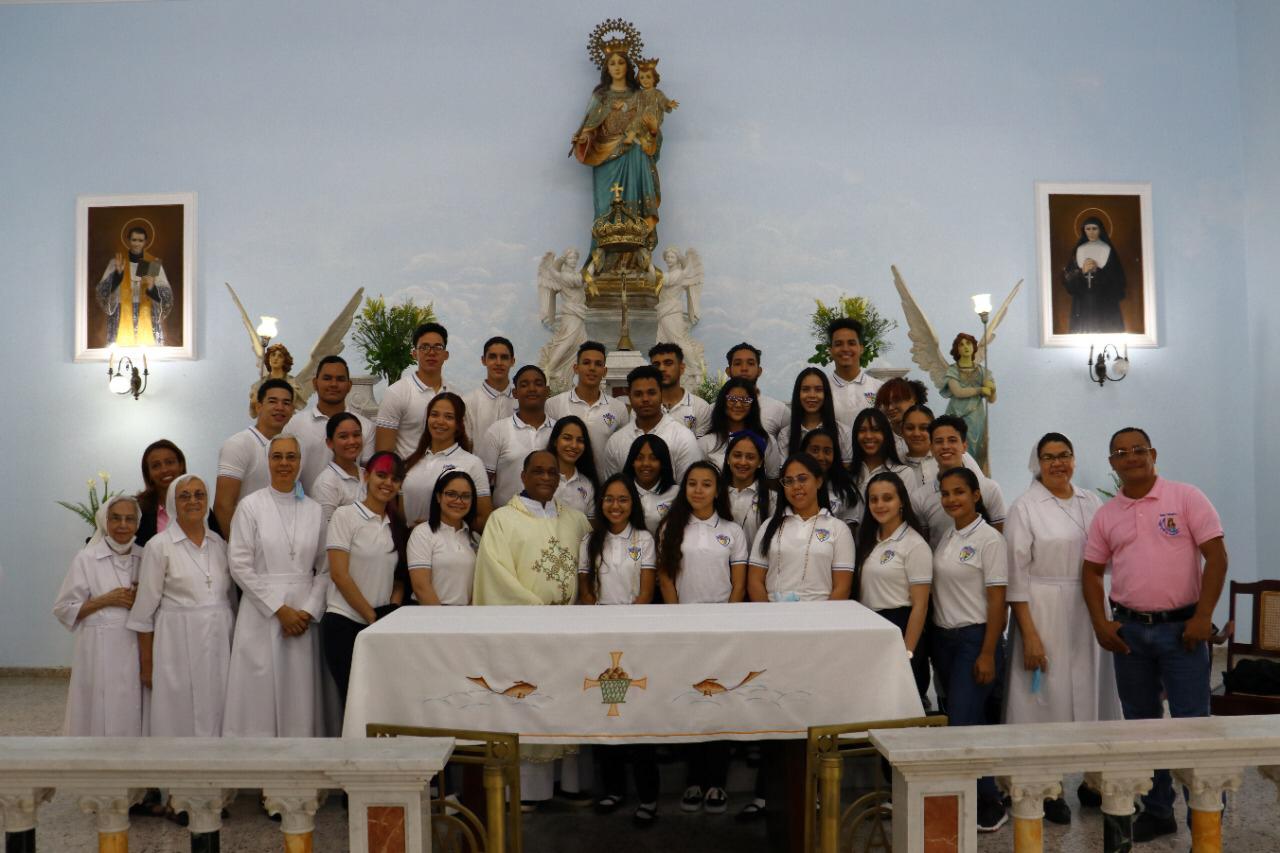 Eucaristía conmemorando el 75 Aniversario.